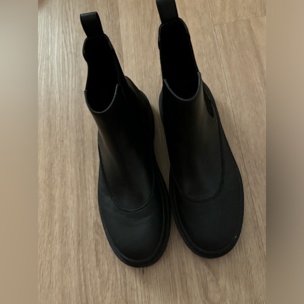 Coach Colson boots with signature